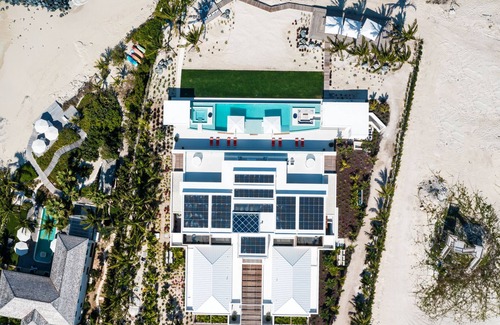 Leeward Settlement Villa | Sole e Mare | Beach Front - Located in Wonderful Grace Bay with Private Pool