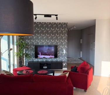 Mlyniska Apartment | Solidarity Suites