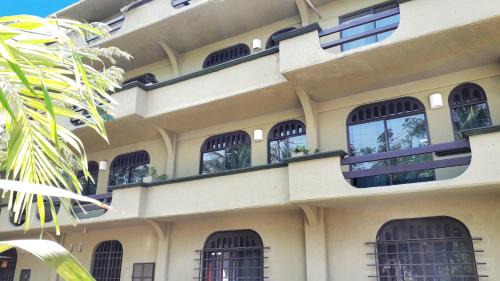 Centro Hotel | Solimar Inn Suites