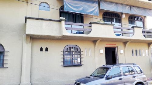 Centro Hotel | Solimar Inn Suites