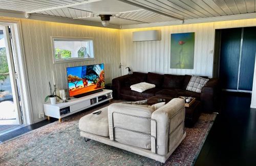 Vestby House | Son view