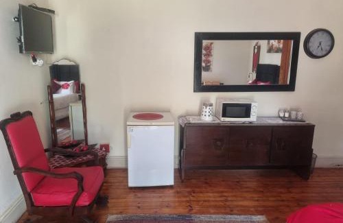 Aliwal North Bed & Breakfast | Sondela Bed and Breakfast