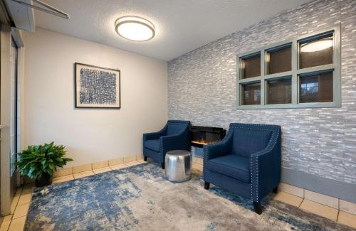 Huntsville Hotel | Sonesta Simply Suites Huntsville Research Park