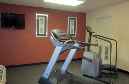 Stafford Hotel | Sonesta Simply Suites Stafford