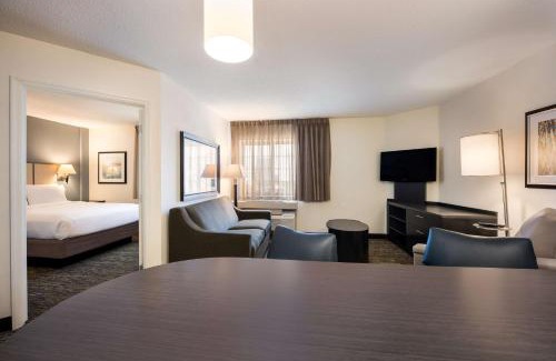 Salt Lake City Hotel | Sonesta Simply Suites Salt Lake City Airport