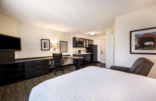 Salt Lake City Hotel | Sonesta Simply Suites Salt Lake City Airport