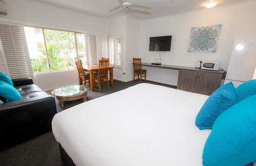 Port Douglas Resort | Sonia’s @ Ramada Resort - Free Wifi -Rm C217
