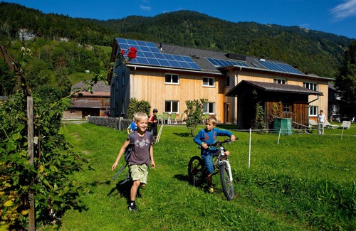 Grossdorf Apartment | Sonne- und Bergezimmer - Sonne Bezau - Familotel Bregenzerwald