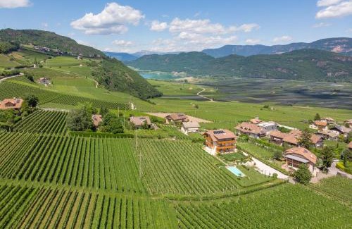 Termeno Sulla Strada del Vino Apartment | Sonnenhof Tramin - Adults Only