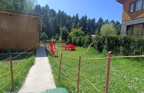 Laripora House | Sonsar Guest house