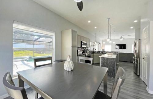 West Haven House | Sophisticated & Contemporary Villa-Private Pool