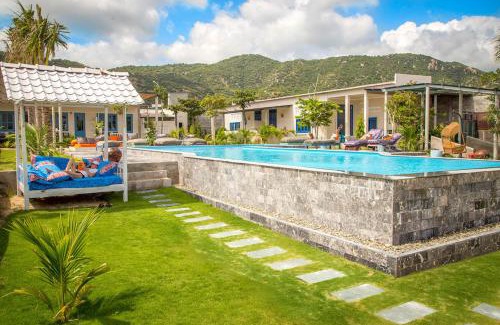 Ninh Hai Hotel | Sorrento Beach Club & Kite Village