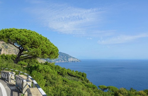 Sorrento House | Sorrento Mansion: Relax, Explore, Savor
