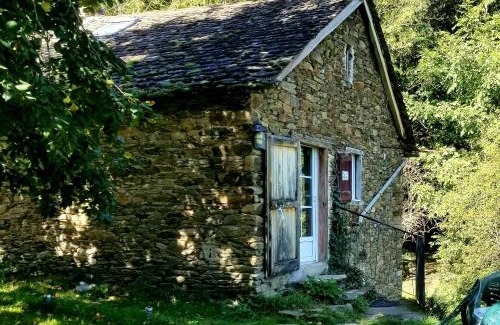 Requista House | Soulié du Tarn avec magnifique vue sur la rivière et la vallée