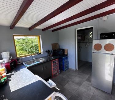 Petit-Canal House | Sous le manguier