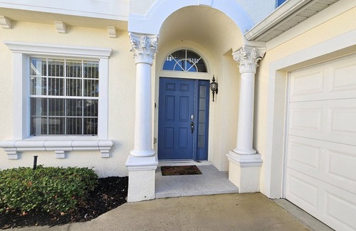 Calabay Parc House | South face Private spa and pool, game room, WiFi, washer/dryer, 11 miles to Disney