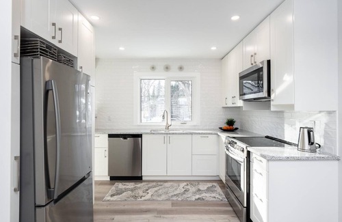 Fort Gary House | South Winnipeg+3 Bdr+Private Home(62)