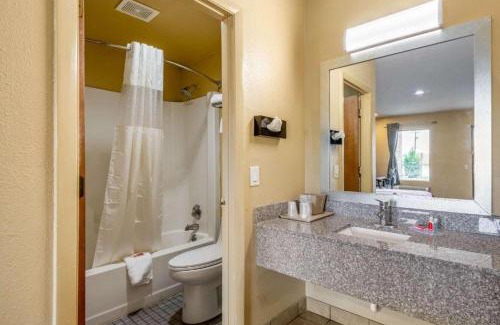 Drayton Hotel | Southern Inn and Suites