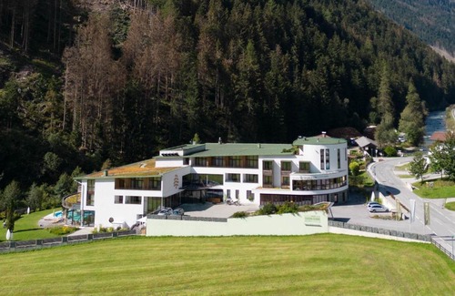 Hopfgarten in Defereggen Hotel | Spa Hotel Zedern Klang