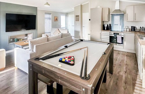 Raywell Ski Chalet | Spa Jubilation (Pet Garden)