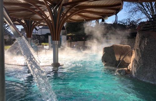 Heviz Apartment | Spa Residence Carbona Apartman 104