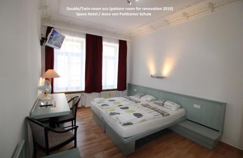 Anger-Crottendorf Apartment | Space Hotel im Campus der JvP Schule