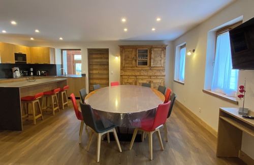 Sollieres-Sardieres Ski Chalet | Spacieux Chalet de Standing Dans Village au Calme, Wifi