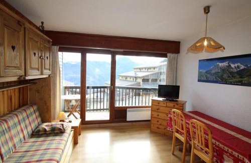 Auris Apartment | Spacieux studio cabine 6 pers, skis aux pieds à Auris - FR-1-297-274