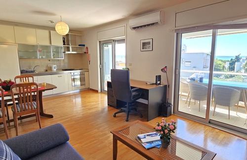 Bacvice Apartment | Spacious 1 Bed Apartment in Vibrant District of Split With Great Night Life