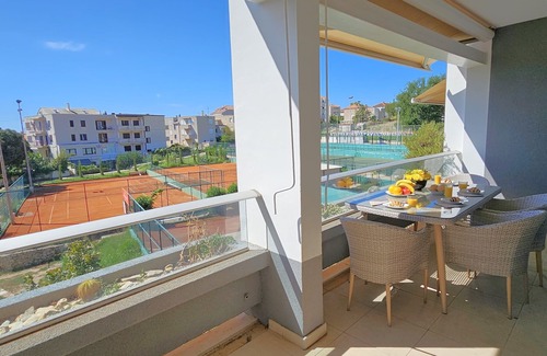 Bacvice Apartment | Spacious 1 Bed Apartment in Vibrant District of Split With Great Night Life