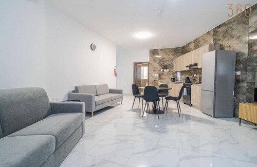 Tarxien Apartment | Spacious 1BR home with comfortable bed w/WIFI & AC