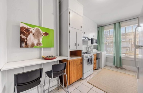Charlotte Condo | Spacious 1BR King Condo | Elizabeth-Plaza Midwood