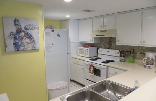 Orange Beach Condo | Spacious 2-Bed, 2-Bath Condo Steps from the Sand!
