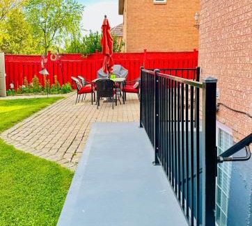 East Credit Apartment | Spacious 2 Bedroom 1 bath Mississauga Basement Apartment