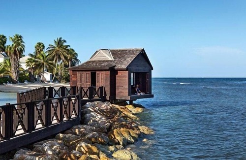 Montego Bay Resort | Spacious 2 bedroom suite, kitchenette, large private balcony,ocean views