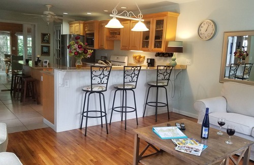 Anna House | Spacious 2 BR, 1 1/2 baths, hot tub, pool table, outside room, full kitchen