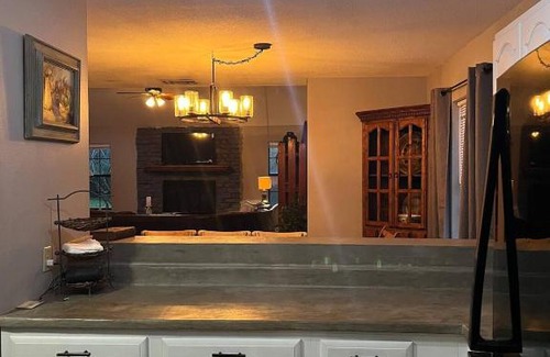 Cedar Creek House | Spacious 2 Story Rustic Retreat