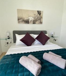 Tal-Ghoqod Apartment | Spacious 3-bedroom apartment near Spinola by Gen X