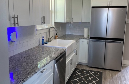 Heyburn House | Spacious 3-bedroom house in peaceful Heyburn with AC, WiFi