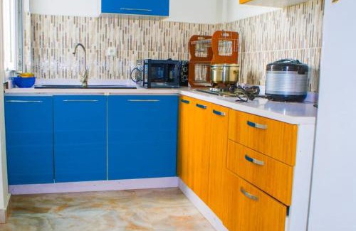 Bonapriso Apartment | Spacious 3BR apt in the heart of Bonapriso.