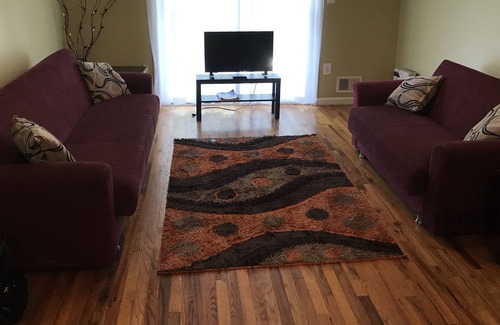 Lower Vailsburg Apartment | Spacious 3BR Apt, Minutes to EWR/Penn,Close to NYC