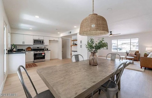 Tempe House | Spacious 4-bedroom Full New Remodeled Tempe House Near ASU & Airport