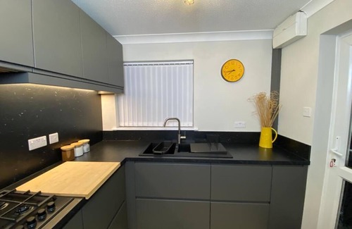Colchester House | Spacious 4 bedroom house close to all the main activities in Colchester