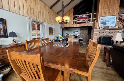 Dayton House | Spacious 4-bedroom house with Private Dock, Hot Tub, AC, and Beautiful VIEWS!