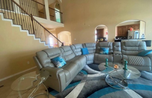 Barker House | Spacious 4-bedroom shared house in marvelous Houston with AC, WiFi