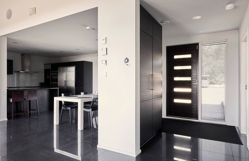 Naantali House | Spacious 4BR Villa with panorama views