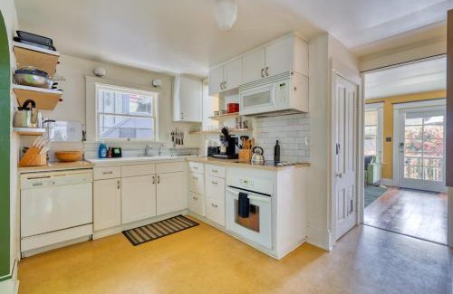 Overlook House | Spacious 4BR - Walkable - Funky PDX Vibes