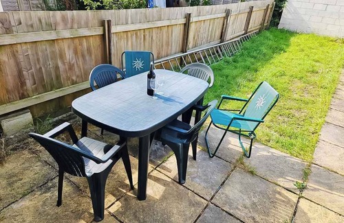 Horfield House | Spacious 5-Bed Parking, WiFi & Self Check-In nr UWE