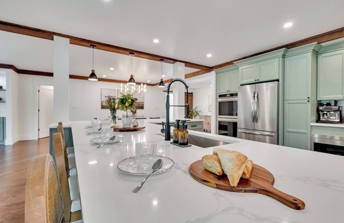 Rexmont House | Spacious 5-bedroom estate in wonderful Lititz with AC, WiFi
