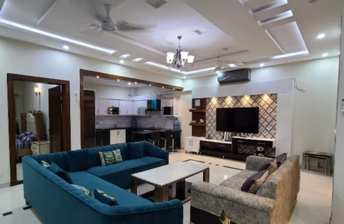 Bahria Town House | Spacious 5-bedroom house in charming Rawalpindi with WiFi and AC